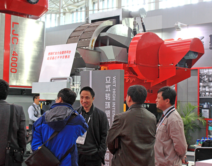 ¡������(j��ng)���w��ƽ�c�͑��H�ܽ���